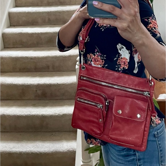 Fossil Sutter RED Leather Cross-body Handbag ZB2340 Great Quality! - Picture 2 of 9